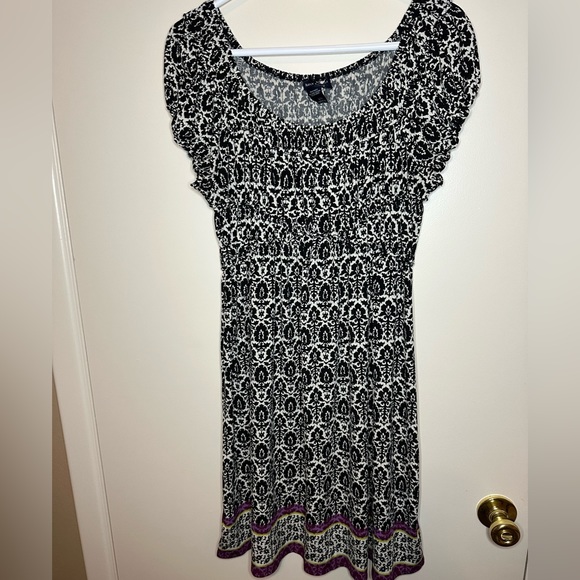Max Edition Black & White Dress - Size L - Picture 5 of 5